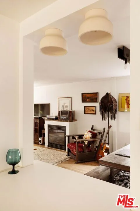 1211 Avenue 54 Los Angeles, CA 90042