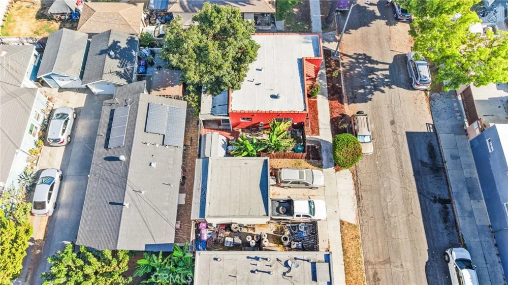 5815 Gaviota Long Beach, CA 90805