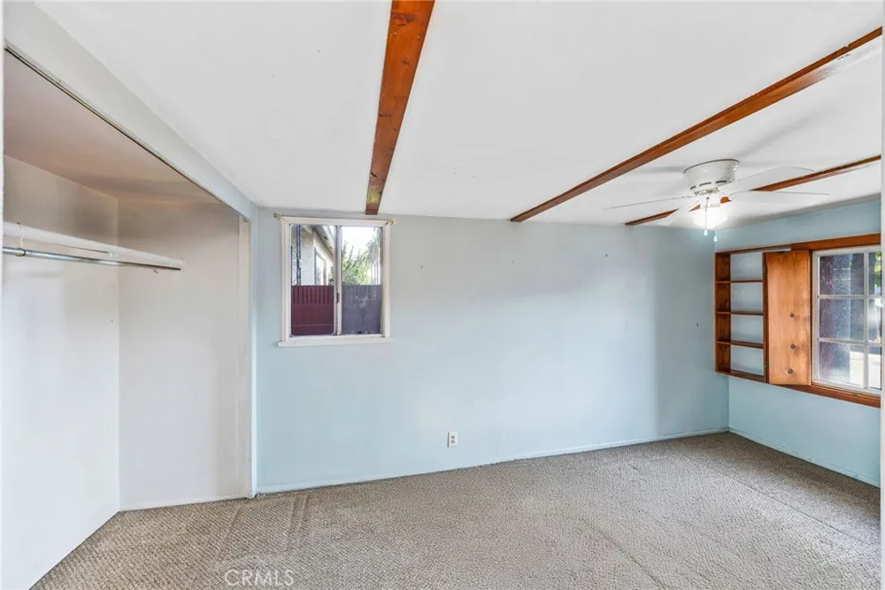 5815 Gaviota Long Beach, CA 90805