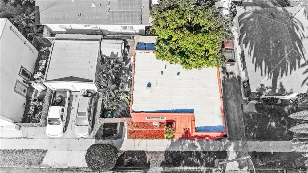 5815 Gaviota Long Beach, CA 90805