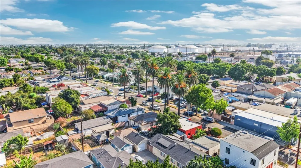 5815 Gaviota Long Beach, CA 90805