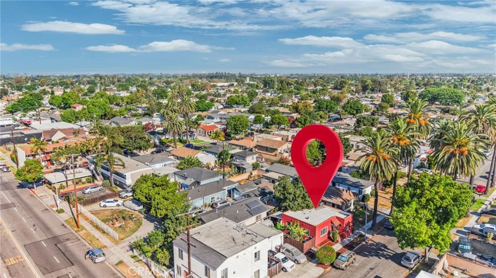 5815 Gaviota Long Beach, CA 90805
