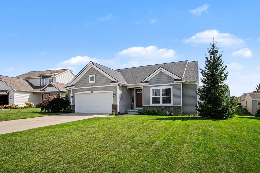 1112 Arbor Meadow Drive SE Byron Center, MI 49315