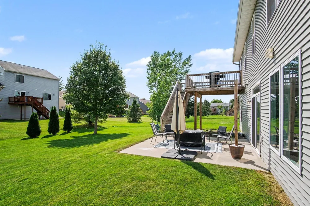 1112 Arbor Meadow Drive SE Byron Center, MI 49315