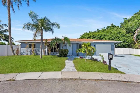 1721 SW 10TH STREET