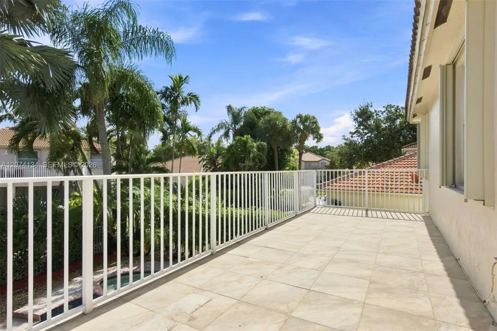 15854 SW 14th Ct Pembroke Pines, FL 33027