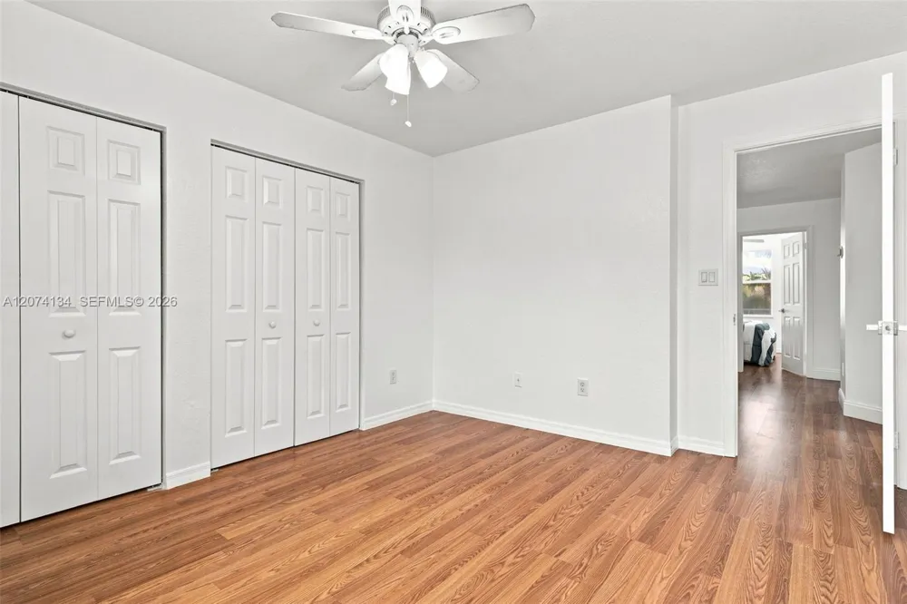 15854 SW 14th Ct Pembroke Pines, FL 33027