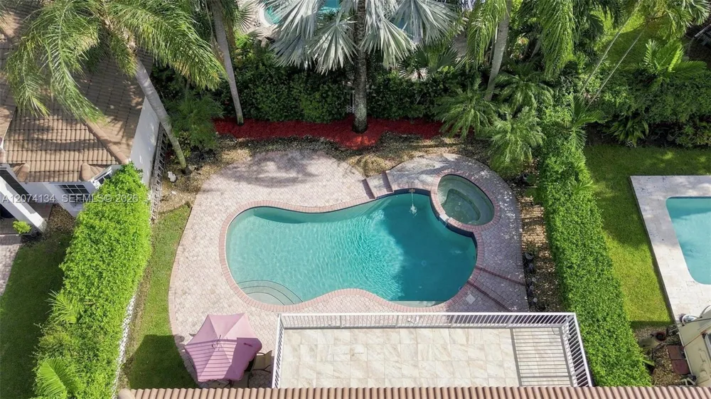 15854 SW 14th Ct Pembroke Pines, FL 33027