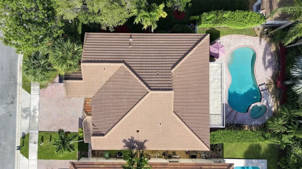 15854 SW 14th Ct Pembroke Pines, FL 33027