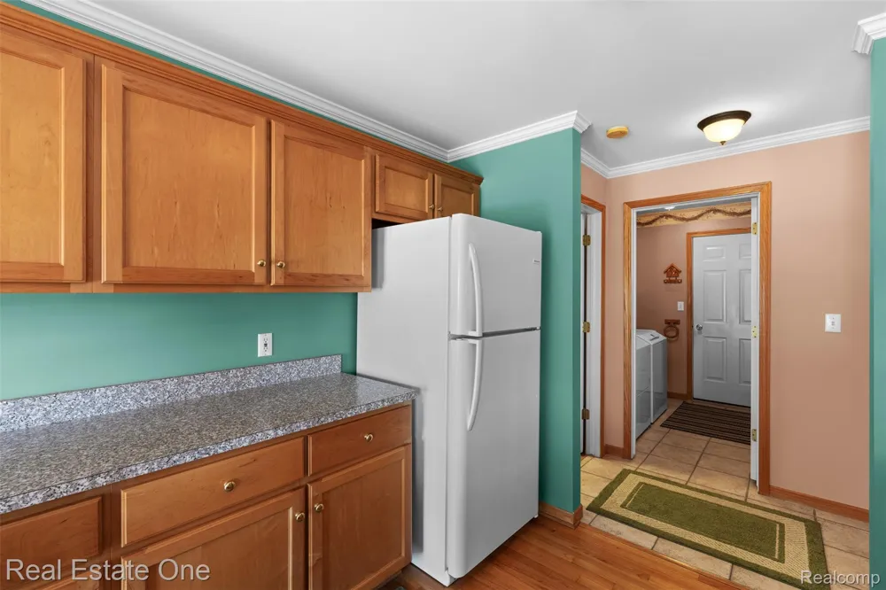 15455 Cucci Drive Clinton Charter Township, MI 48038