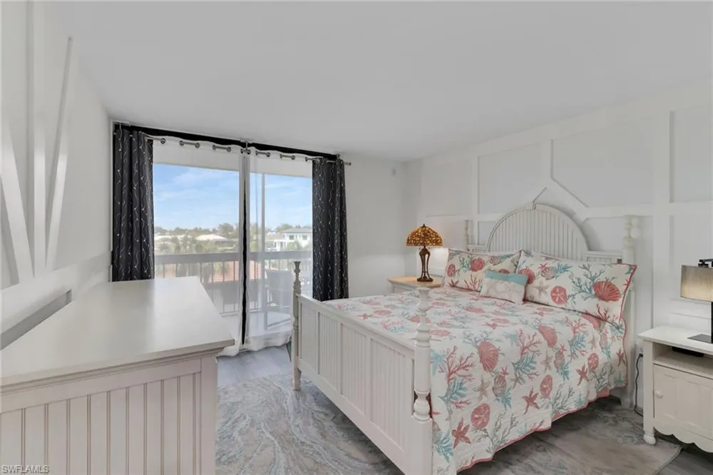 591 Seaview Court #A402 Marco Island, FL 34145