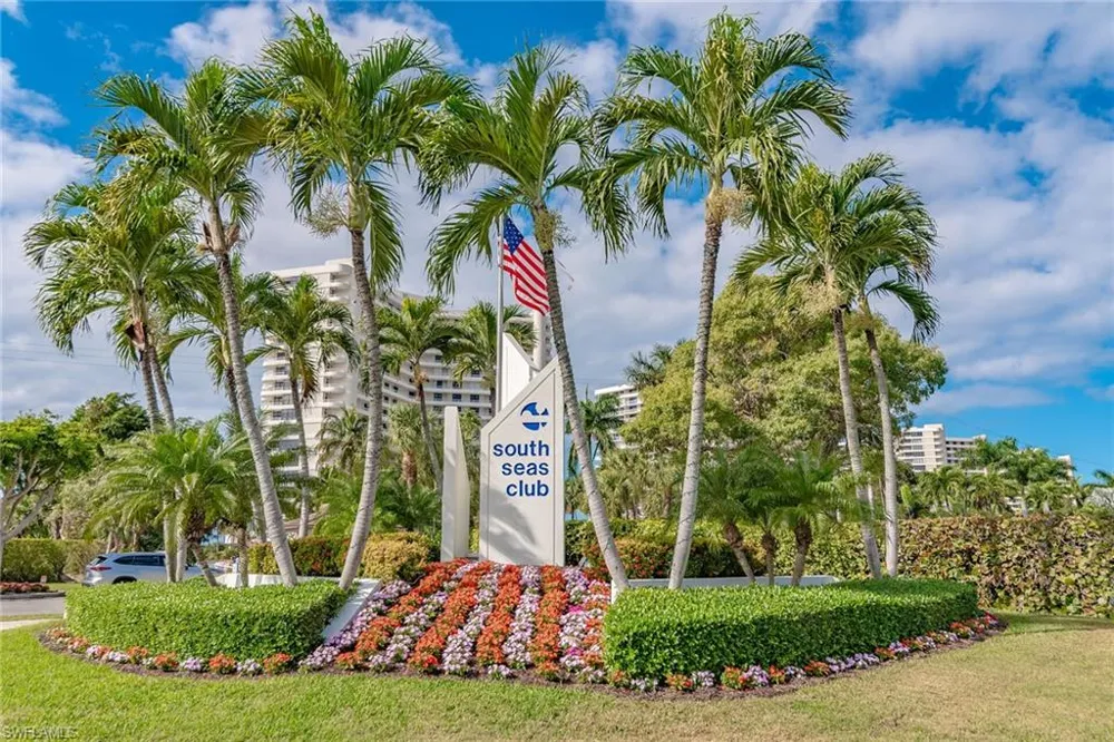 591 Seaview Court #A402 Marco Island, FL 34145