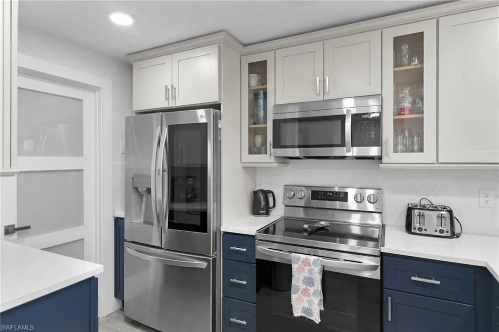 591 Seaview Court #A402 Marco Island, FL 34145