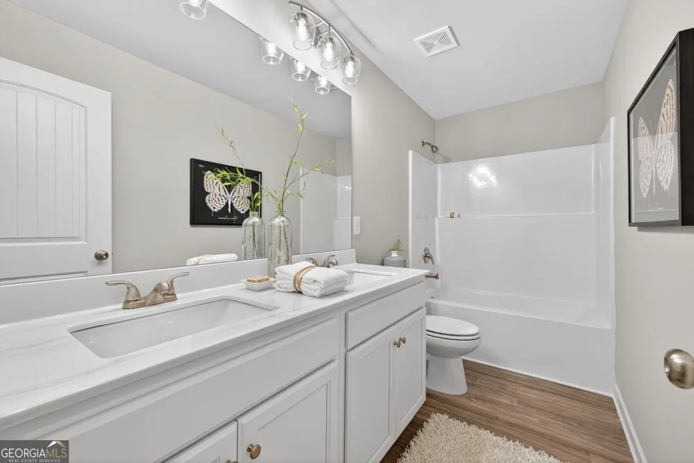 2872 Lillian LN Douglasville, GA 30135