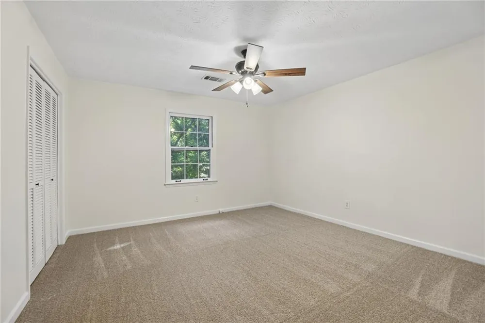 1104 Staples Drive SW Lilburn, GA 30047