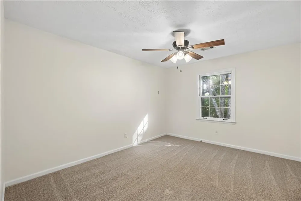 1104 Staples Drive SW Lilburn, GA 30047