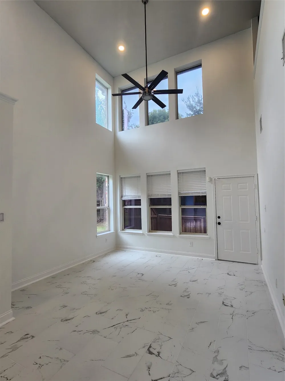2973 Saint Andrews Drive Lewisville, TX 75067
