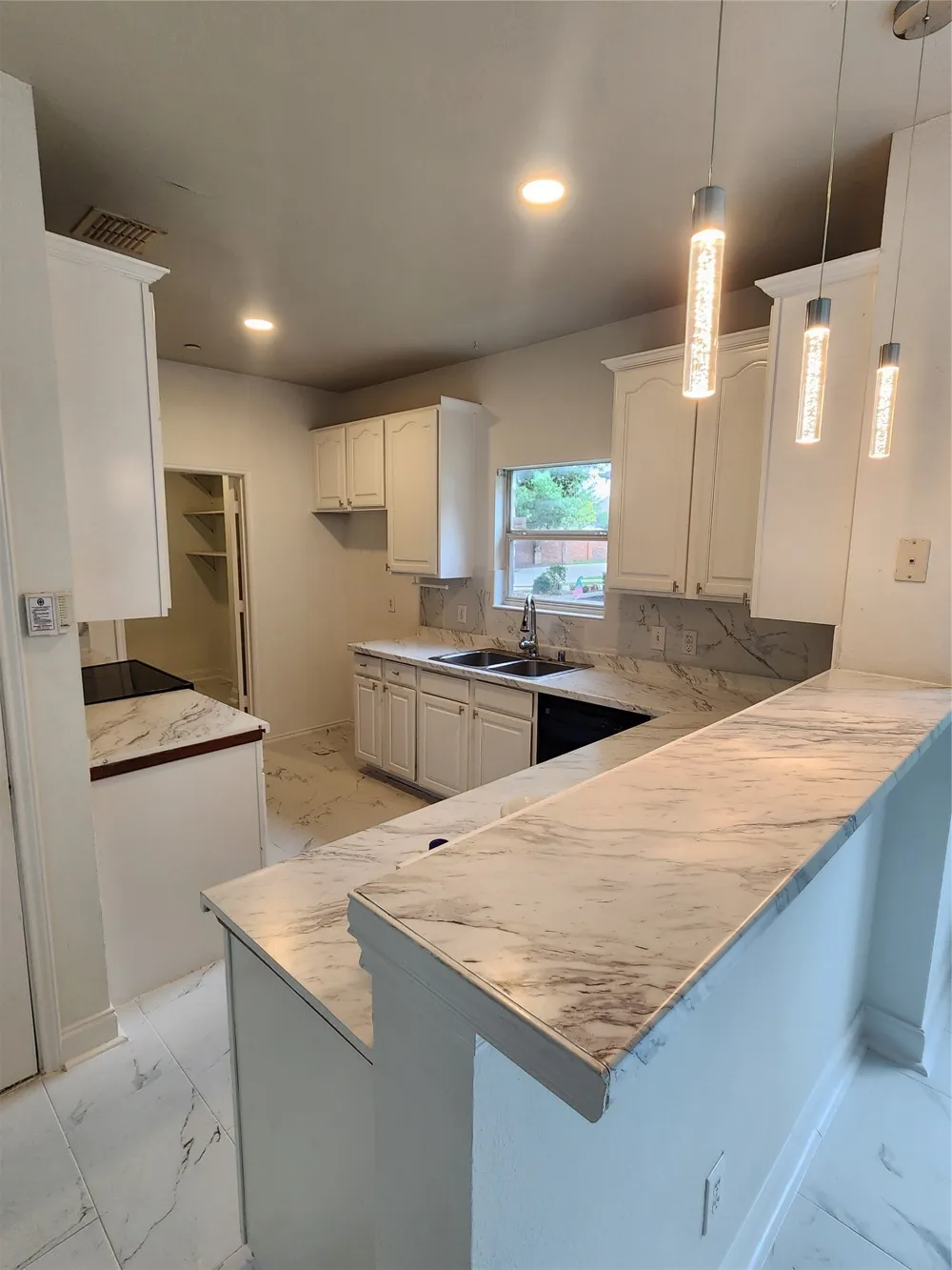 2973 Saint Andrews Drive Lewisville, TX 75067