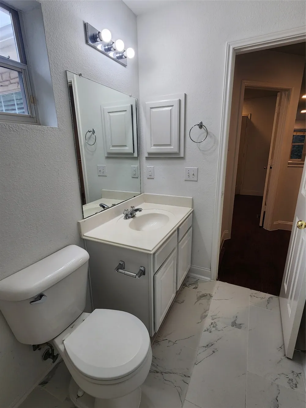 2973 Saint Andrews Drive Lewisville, TX 75067