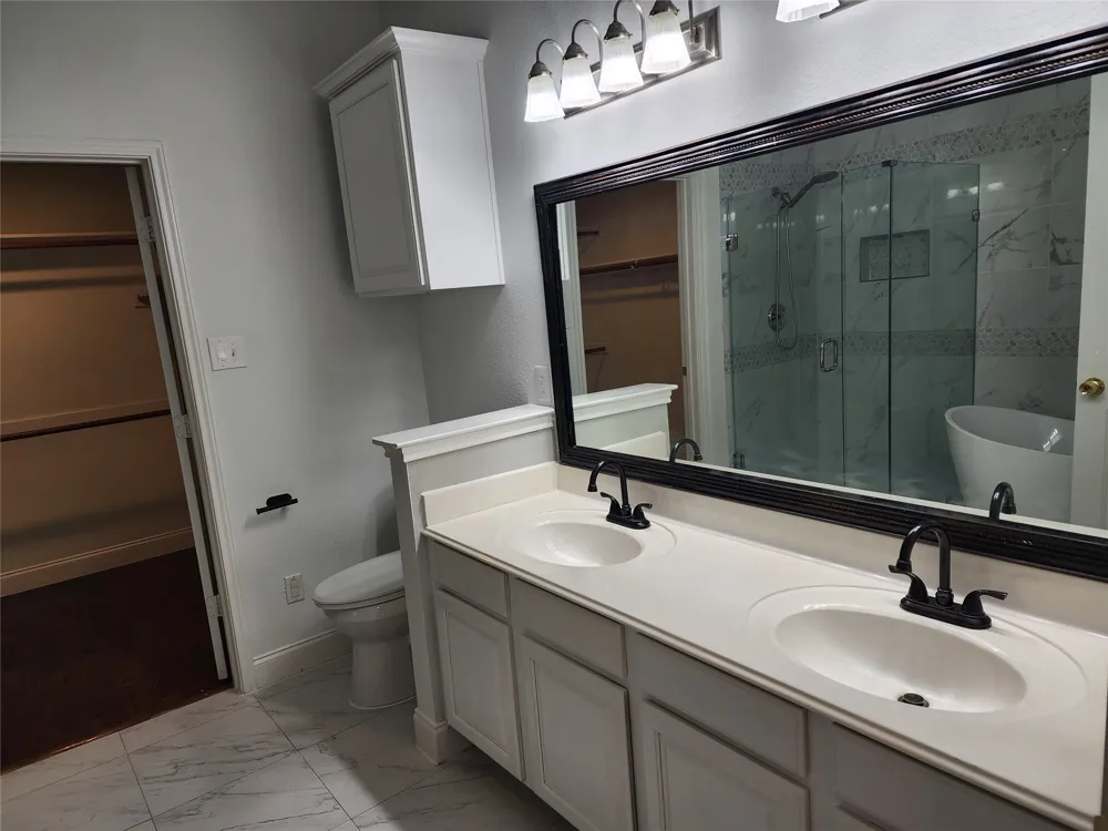 2973 Saint Andrews Drive Lewisville, TX 75067