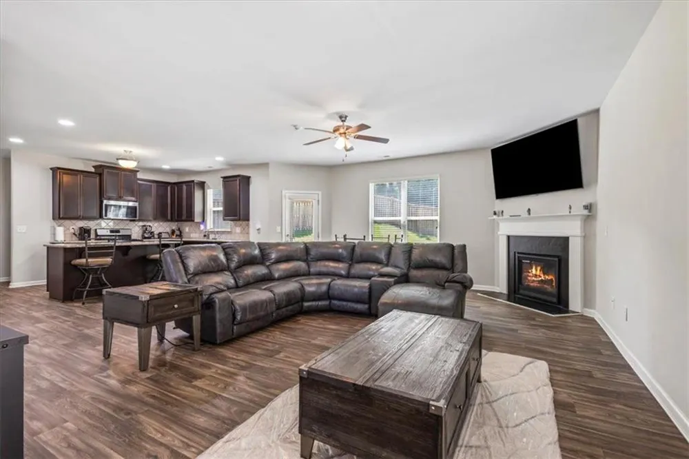 2322 Jessica Lane Fairburn, GA 30213