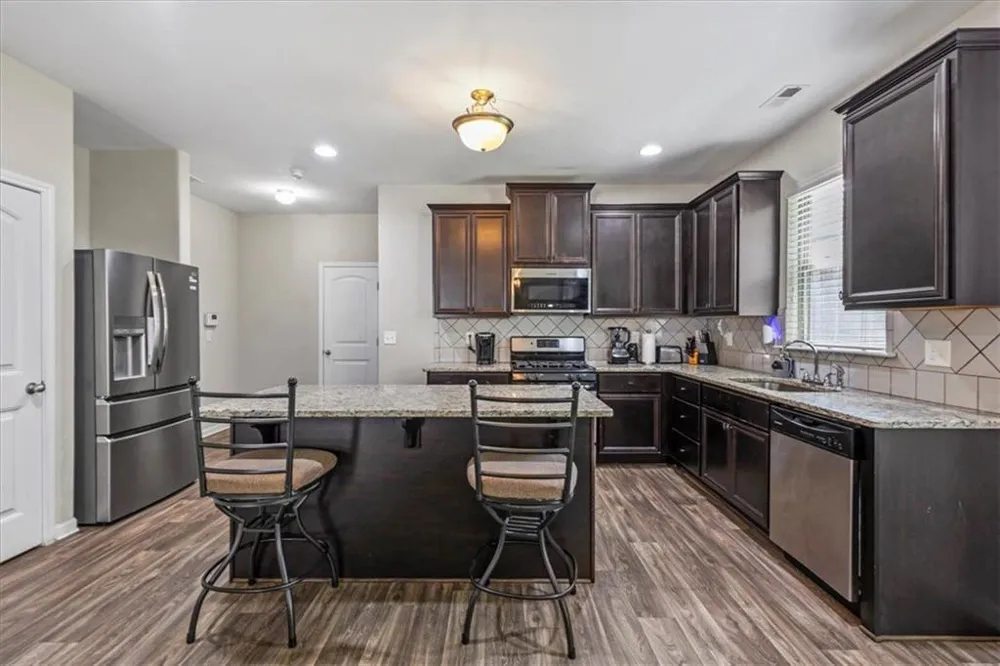 2322 Jessica Lane Fairburn, GA 30213