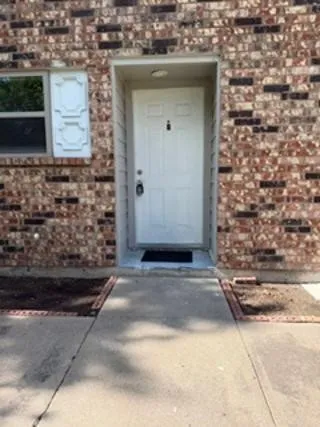 7608 Chapin Road #B