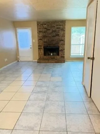 7608 Chapin Road #B Fort Worth, TX 76116