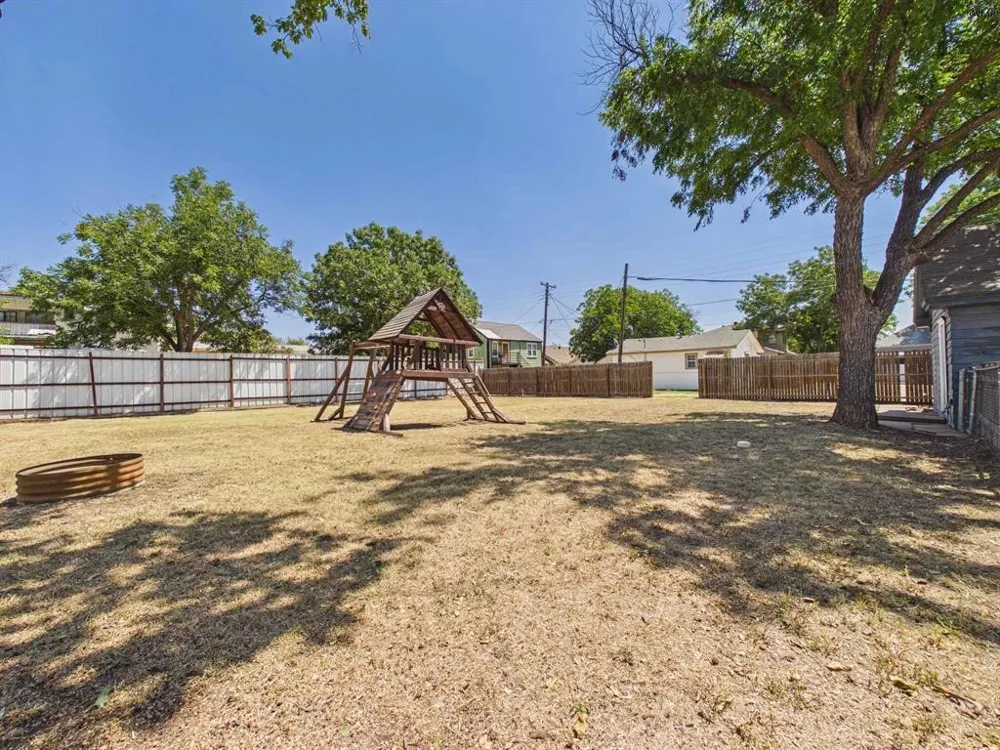 1305 Buchanan Street Wichita Falls, TX 76309