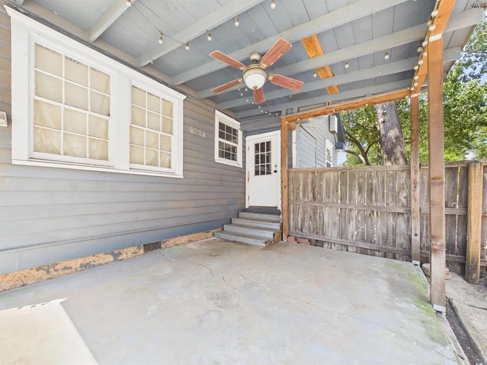 1305 Buchanan Street Wichita Falls, TX 76309
