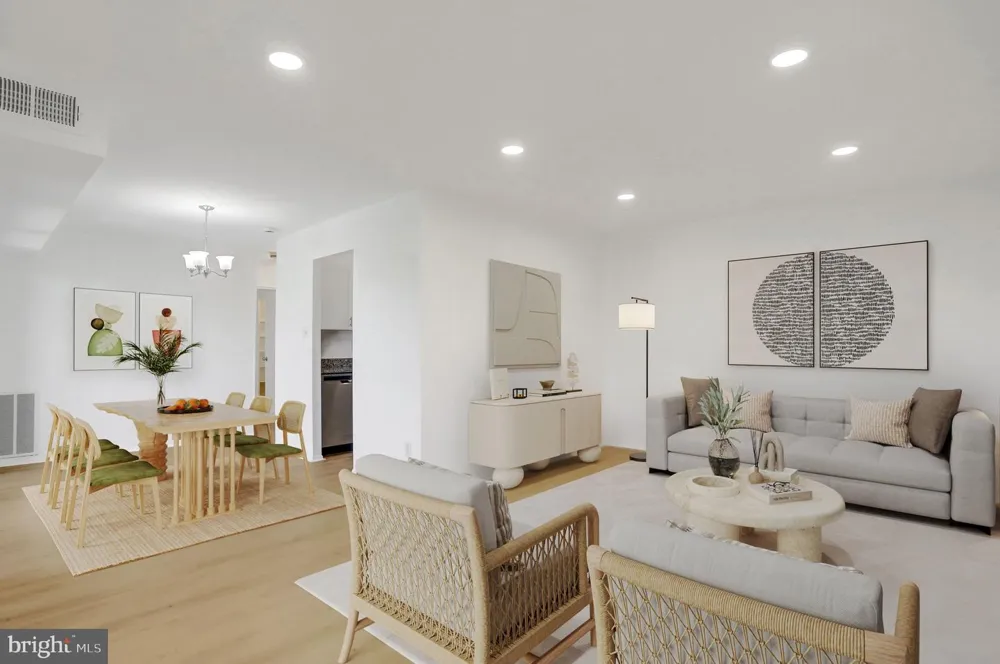 2909 CHARING CROSS ROAD #13 Falls Church, VA 22042