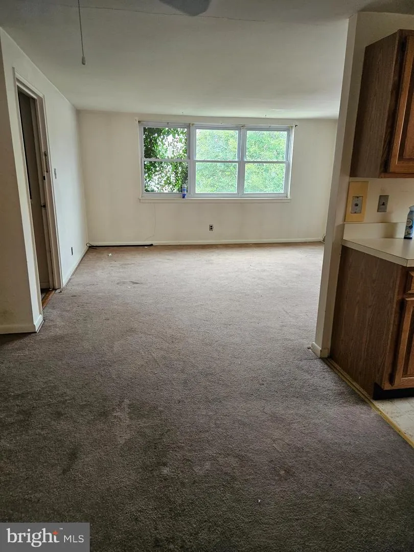 108 CLEMENT ROAD #C Oreland, PA 19075