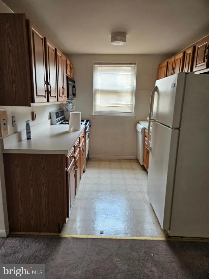 108 CLEMENT ROAD #C Oreland, PA 19075