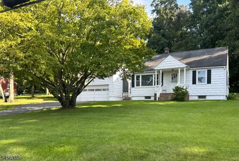 318 Palmer Rd Denville, NJ 07834