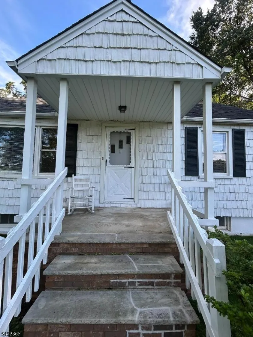 318 Palmer Rd Denville, NJ 07834