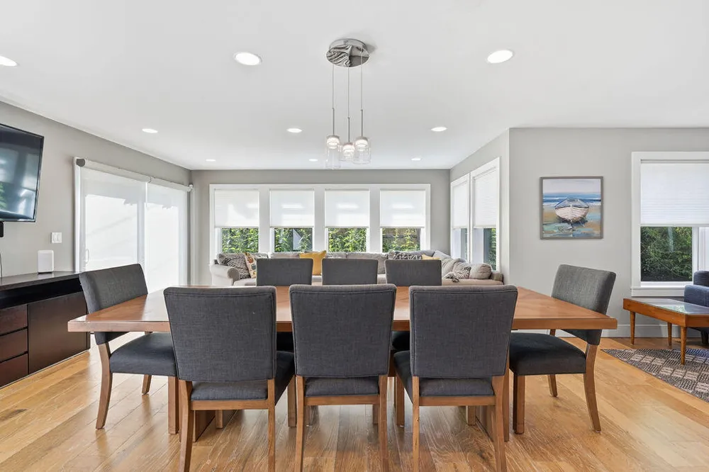 43 Shore Drive South Haven, MI 49090