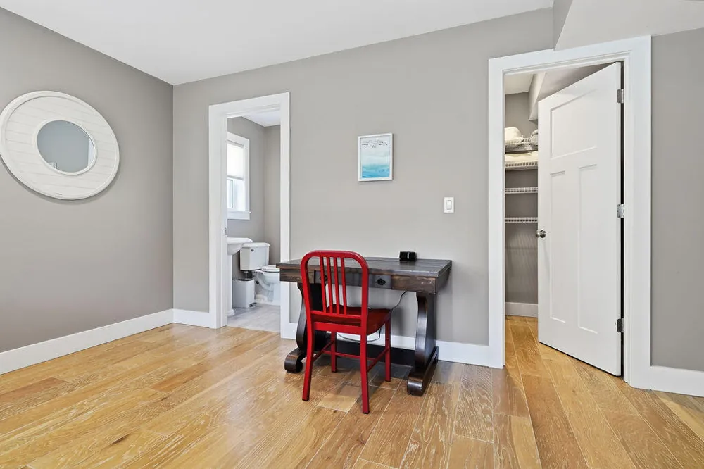 43 Shore Drive South Haven, MI 49090