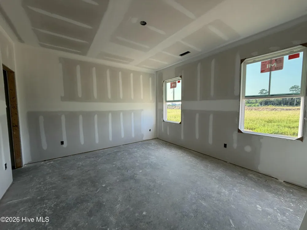 823 Tupelo Tree Drive Hubert, NC 28539