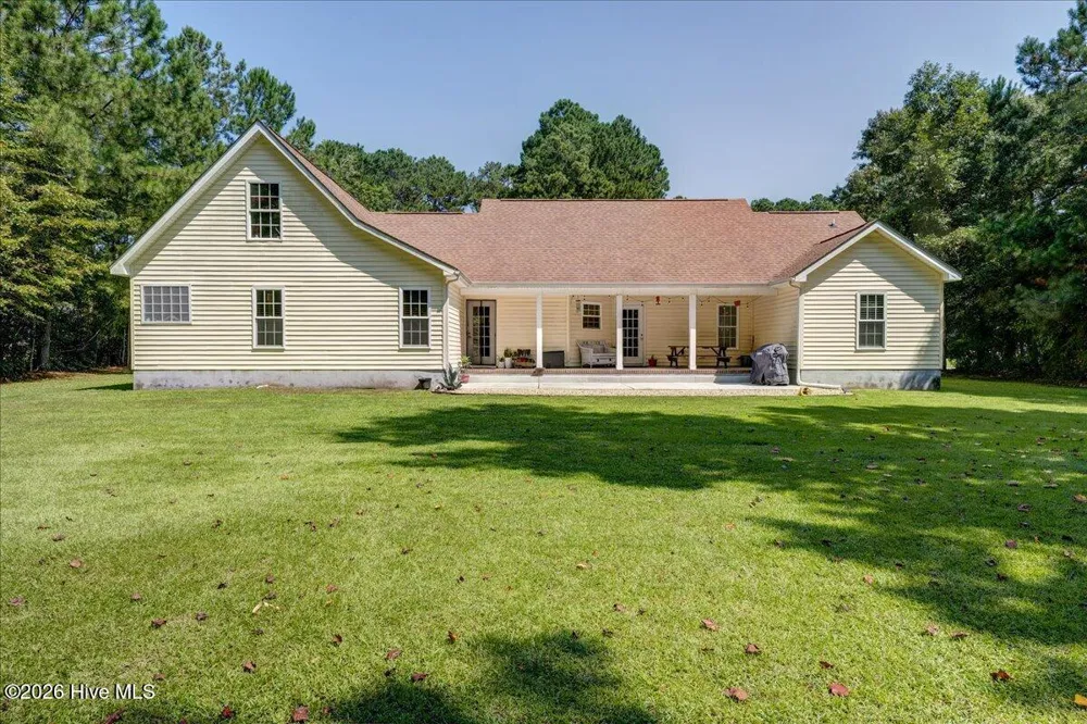 110 Seattle Slew Drive Havelock, NC 28532