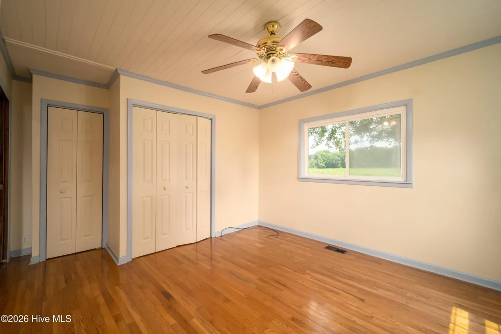 350 Futrell Road Richlands, NC 28574