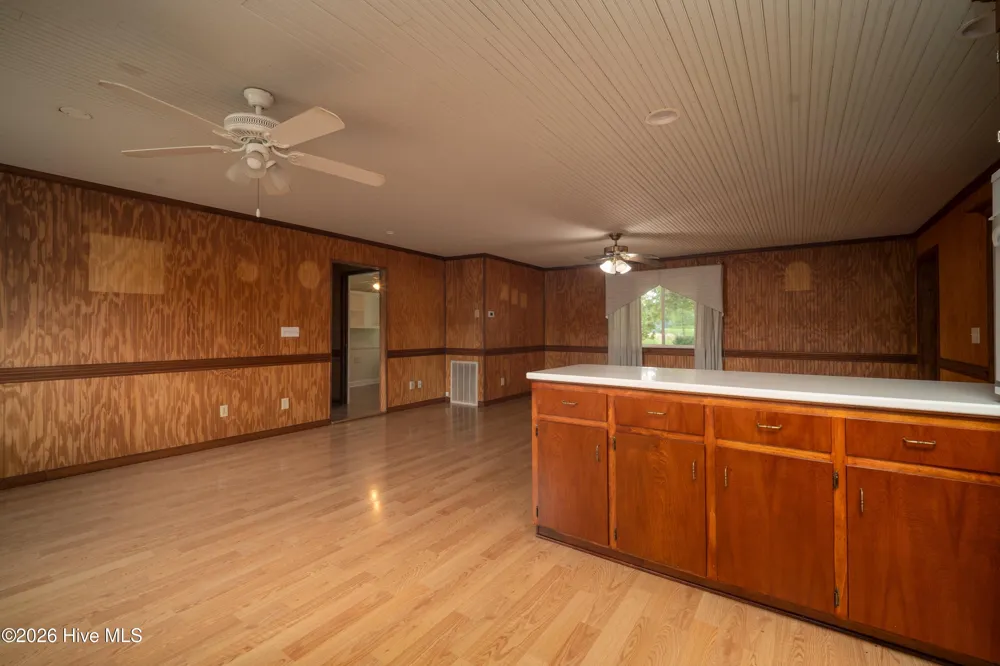 350 Futrell Road Richlands, NC 28574