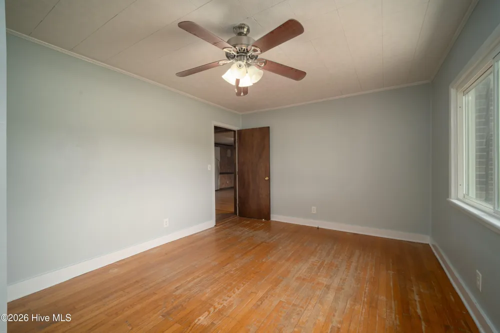 350 Futrell Road Richlands, NC 28574