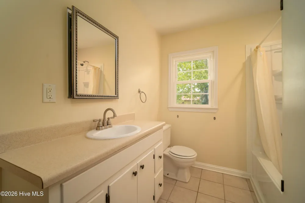 350 Futrell Road Richlands, NC 28574