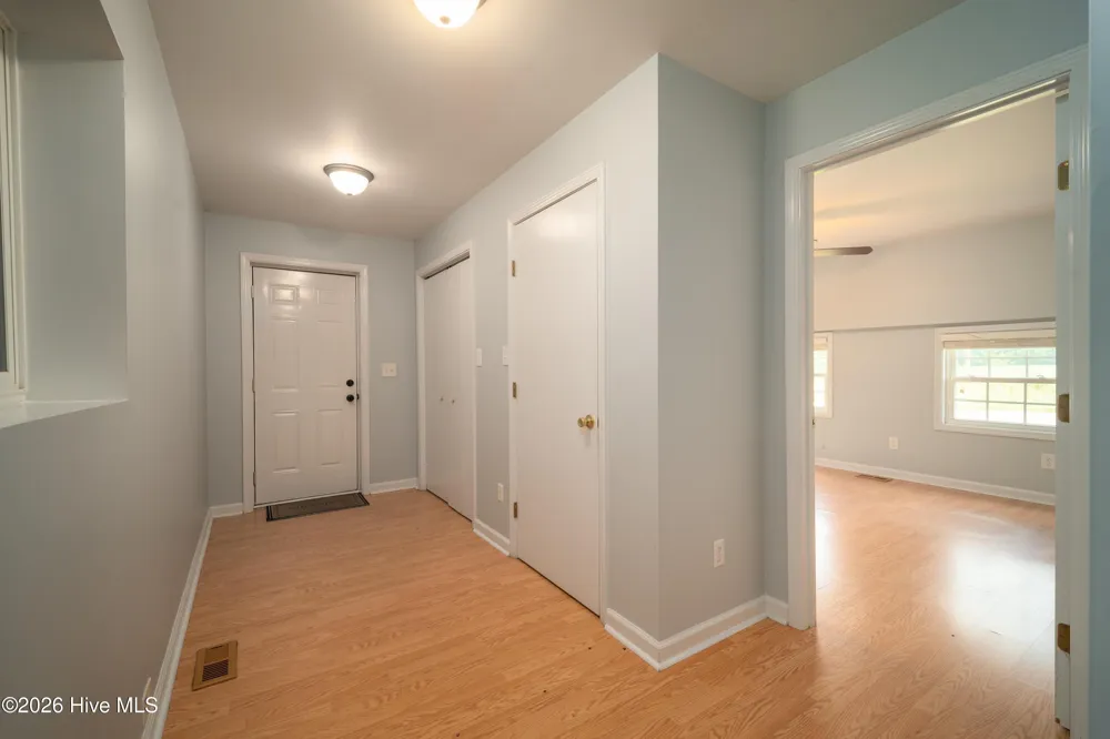 350 Futrell Road Richlands, NC 28574