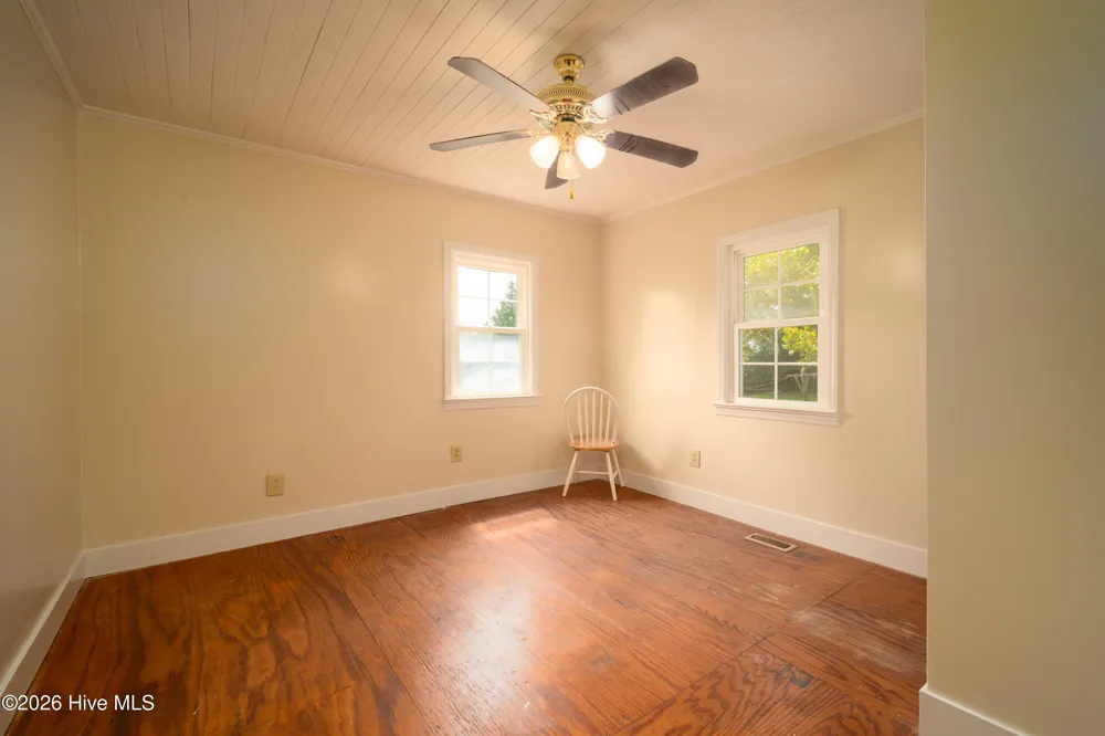 350 Futrell Road Richlands, NC 28574