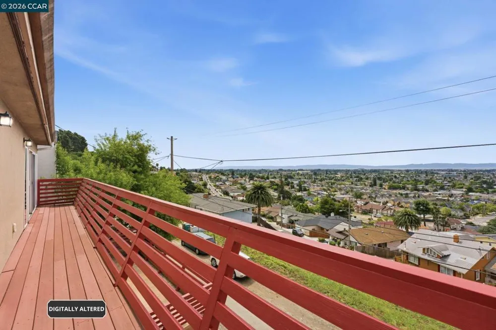 8910 Burr St Oakland, CA 94605