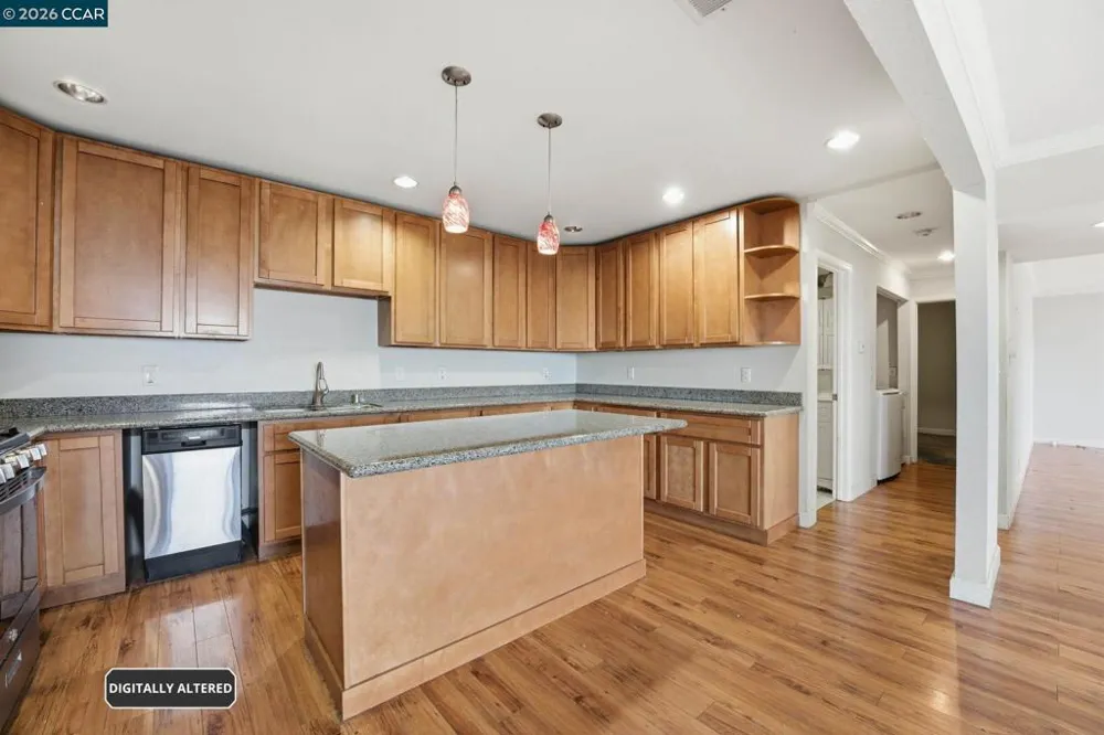 8910 Burr St Oakland, CA 94605
