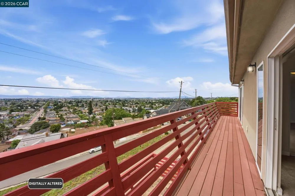 8910 Burr St Oakland, CA 94605