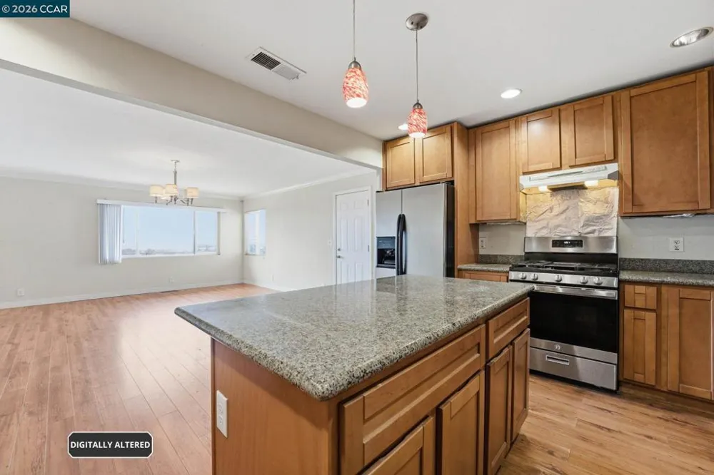 8910 Burr St Oakland, CA 94605