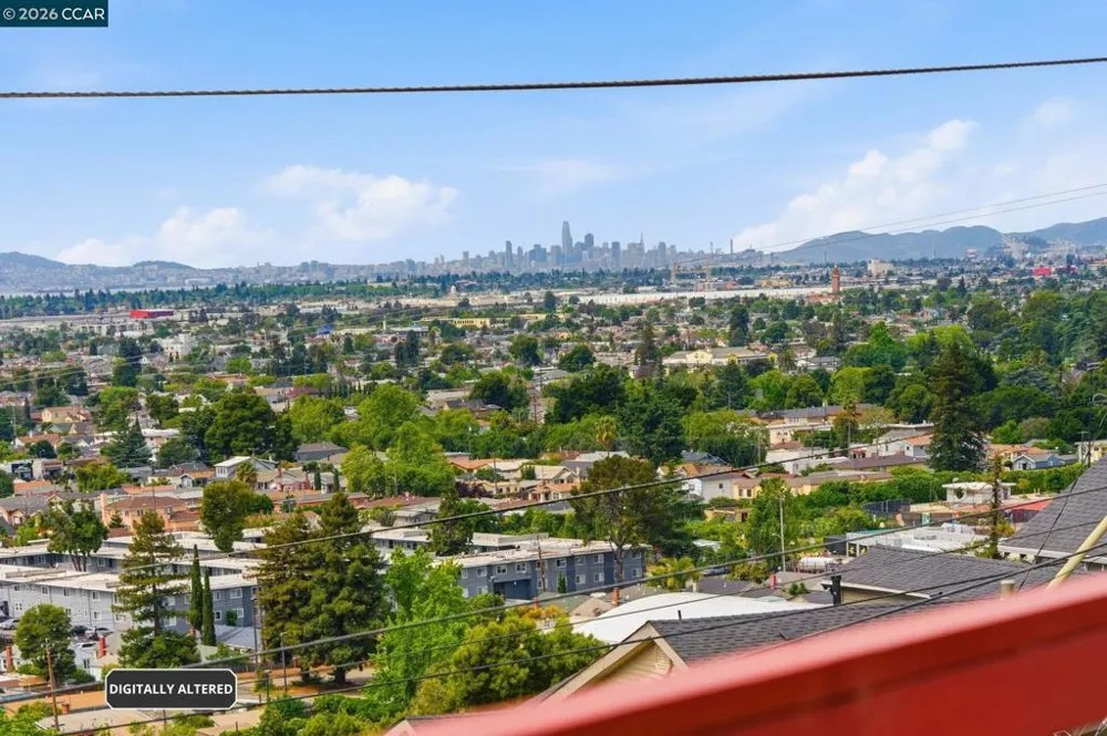 8910 Burr St Oakland, CA 94605